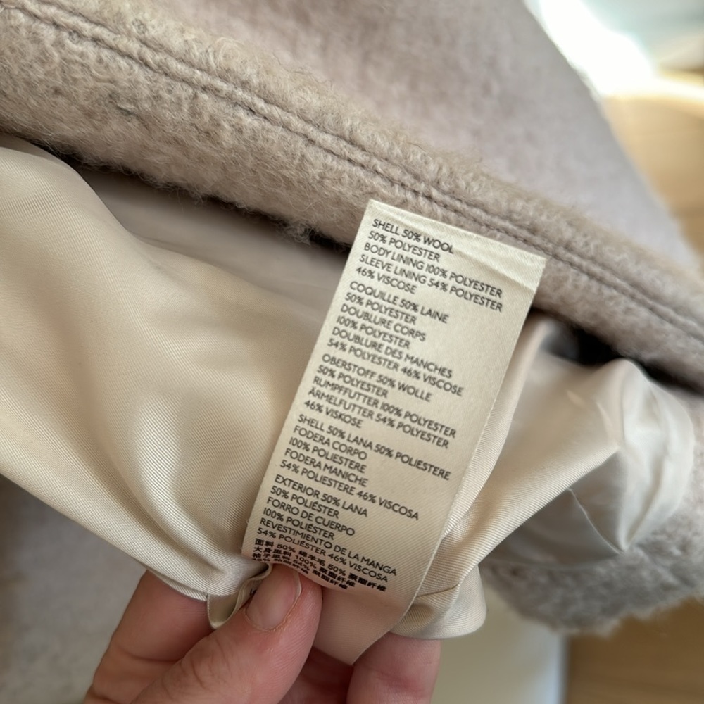 Boucle Cocoon Coat - Picture 6 of 7